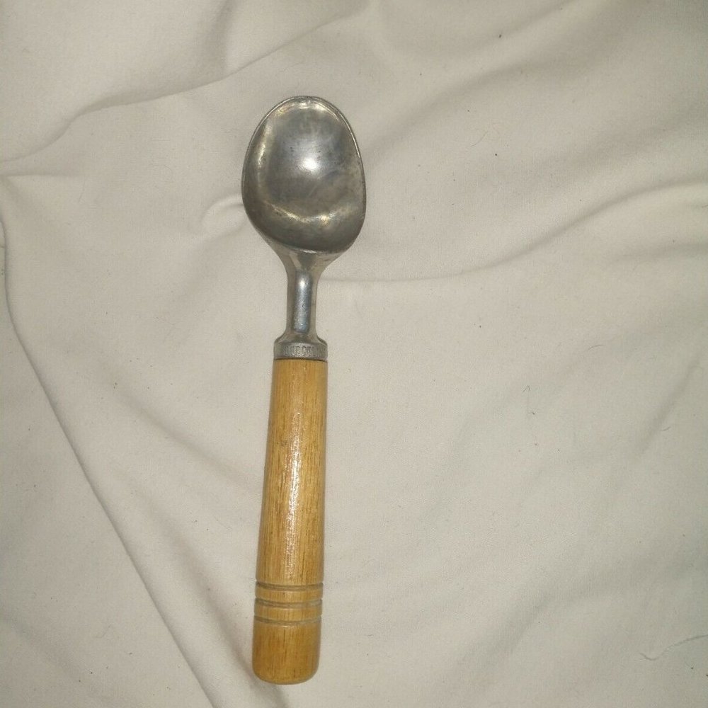 Vintage Ice Cream Scoop with Wooden Handle